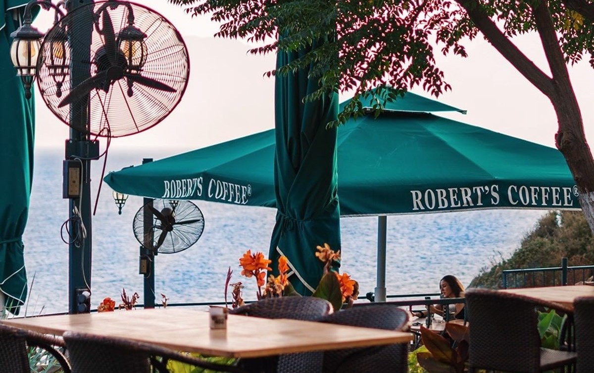 Robert's Coffee Resmi