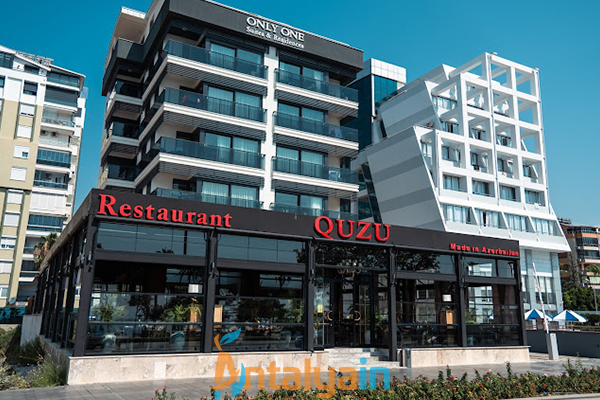 Quzu Restaurant & Lounge